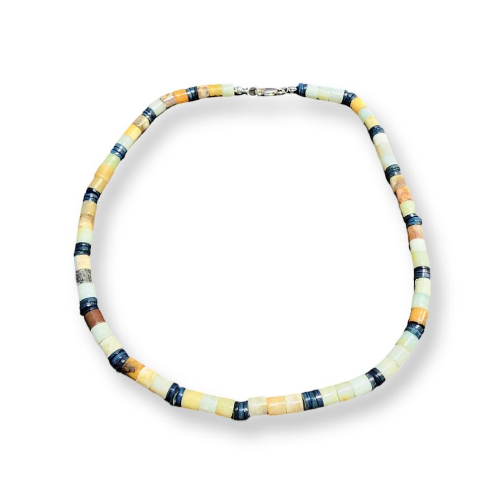 Natural Shell Necklace - Picture 5 of 5